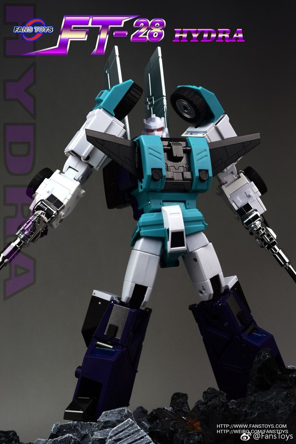 FansToys Hydra Unofficial Sixshot Masterpiece Style Figure Color Product Sample Photos  (1 of 9)